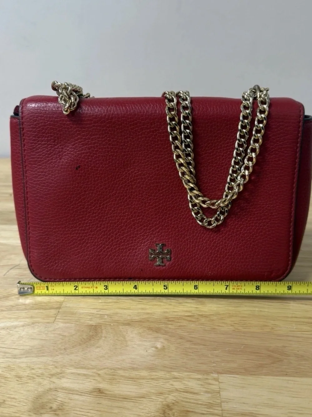 Tory Burch Red Shoulder Bag Gold Chain Strap Magnetic Snap Closure